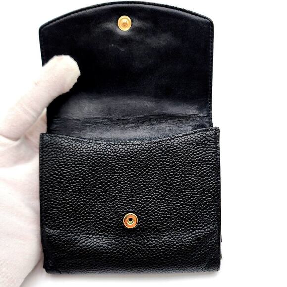 CHANEL VINTAGE BLACK CAVIAR BI-FOLD WALLET WITH COIN POUCH - Picture 11 of 12